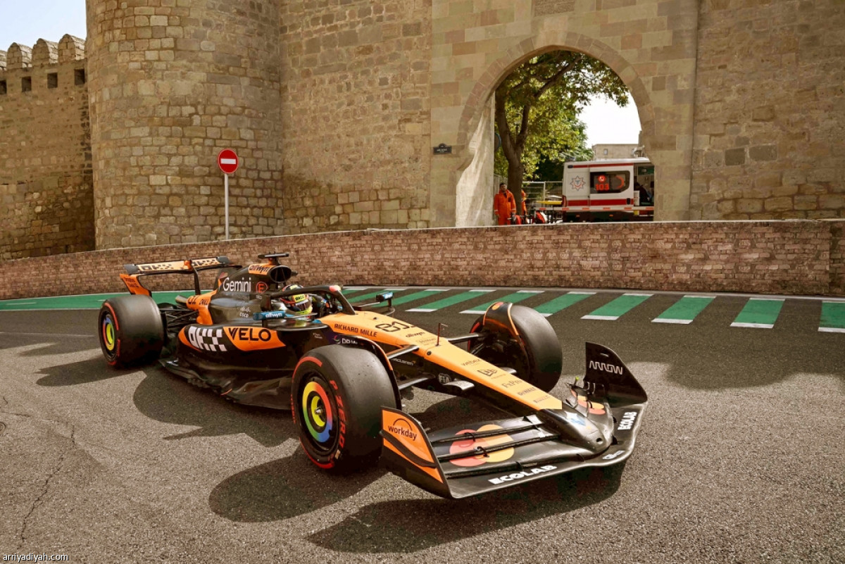 حلبة باكو.. 60 دقيقة