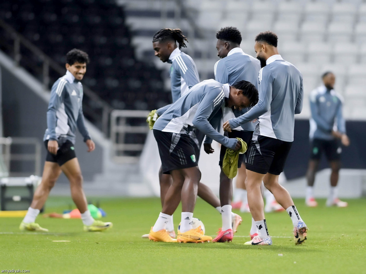 الأهلي.. تدريب ترفيهي