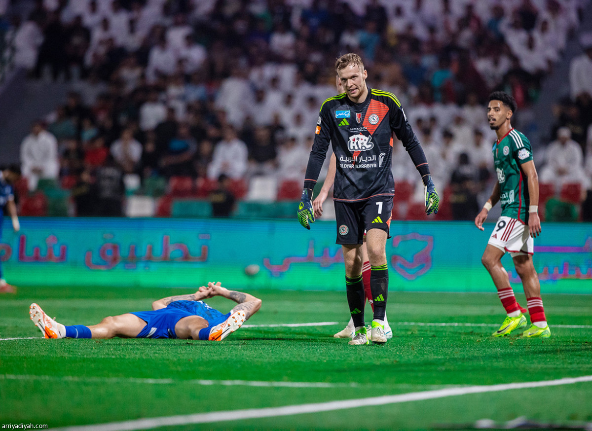 تعادل هلالي اتفاقي