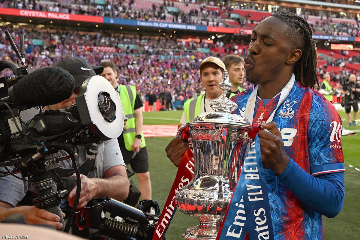 الفرحة الأولى