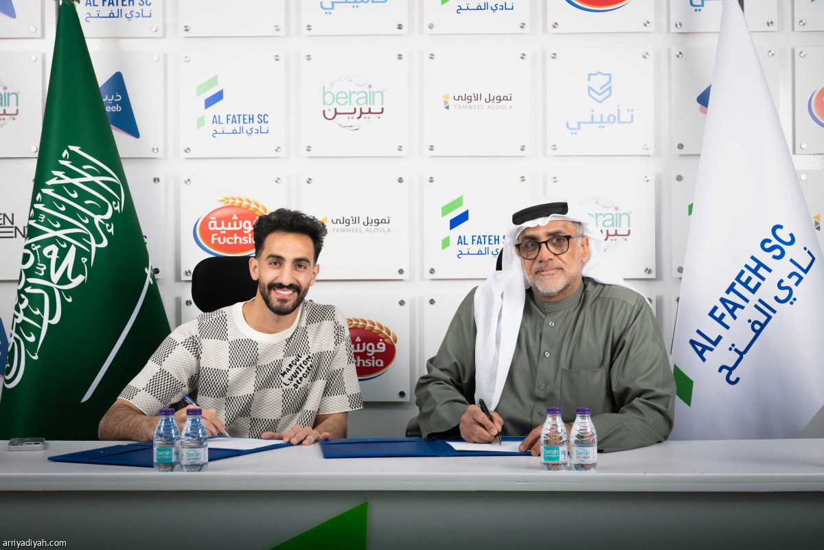 الفتح.. مهرجان صفقات