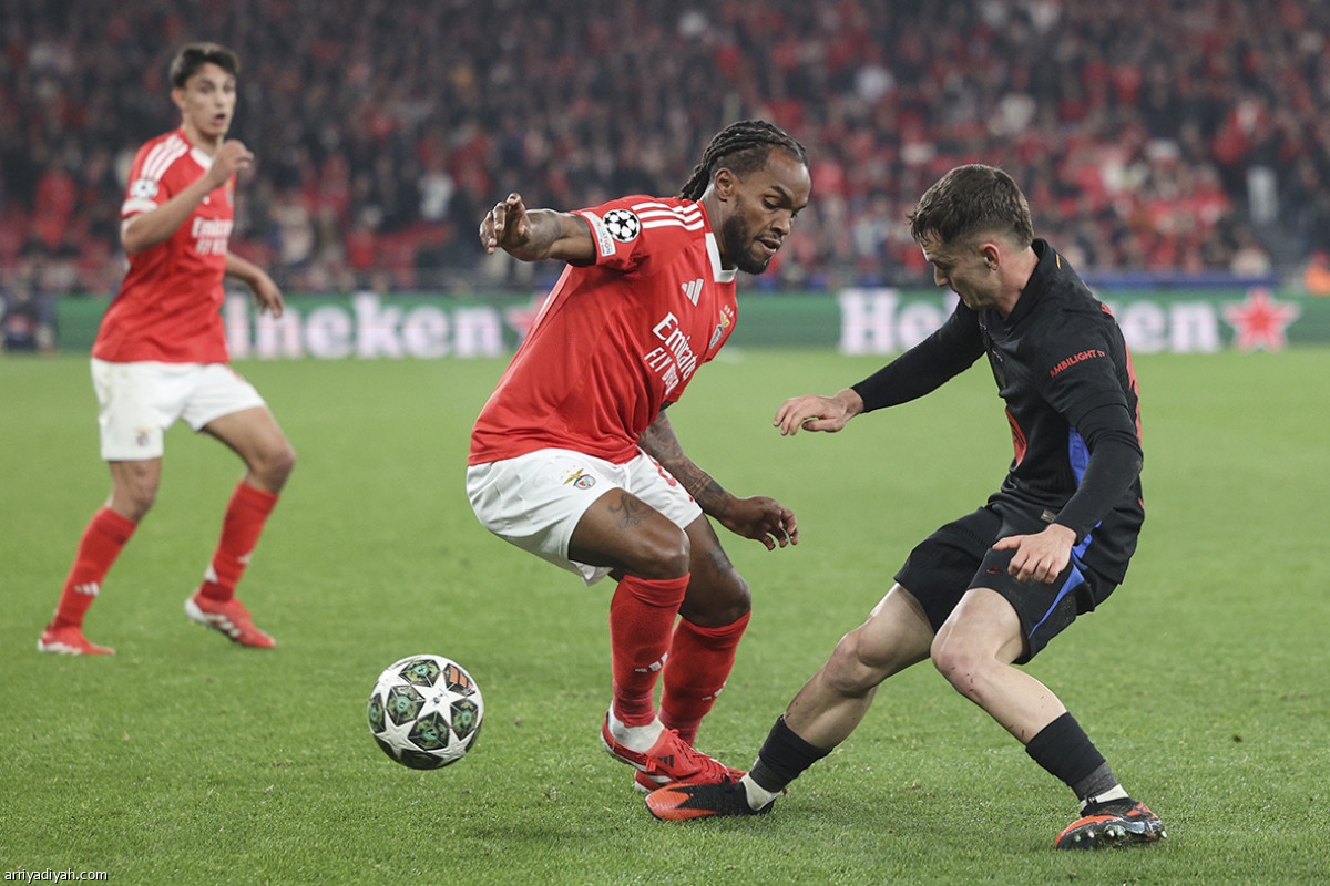 رافينيا يجلب النصر