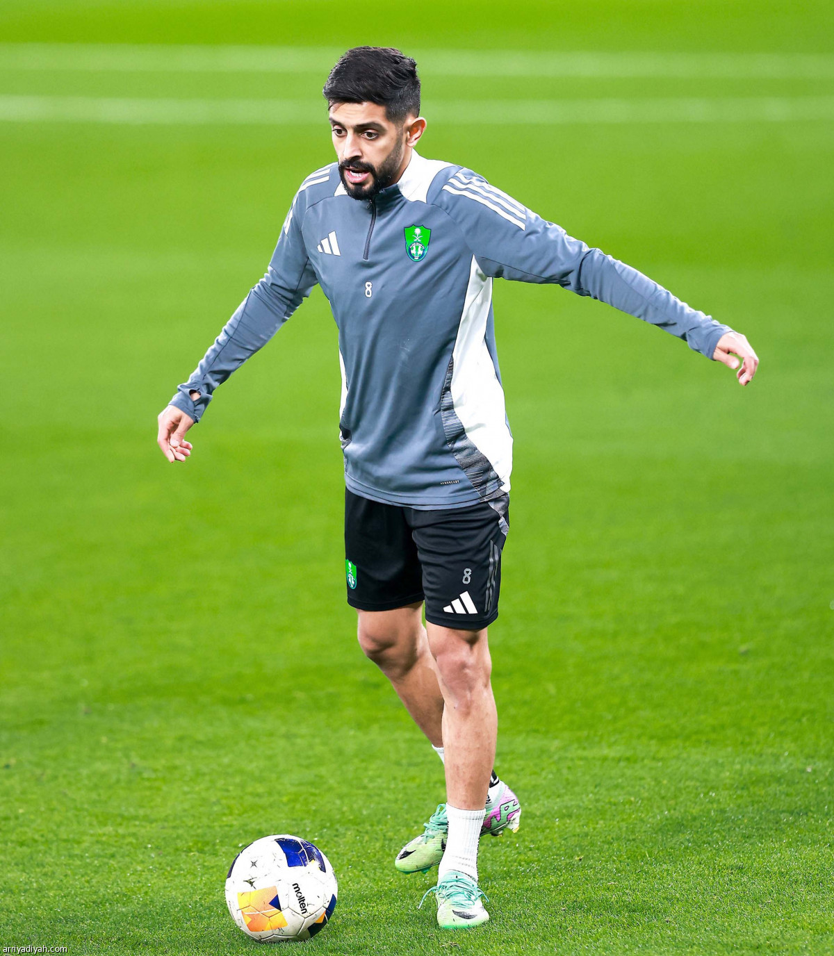 الأهلي.. بجميع الأجانب